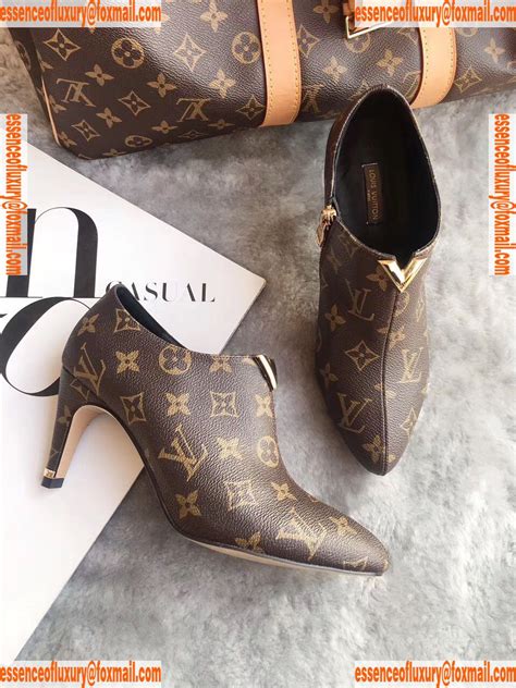 replica lv sandals|knockoff louis vuitton shoes.